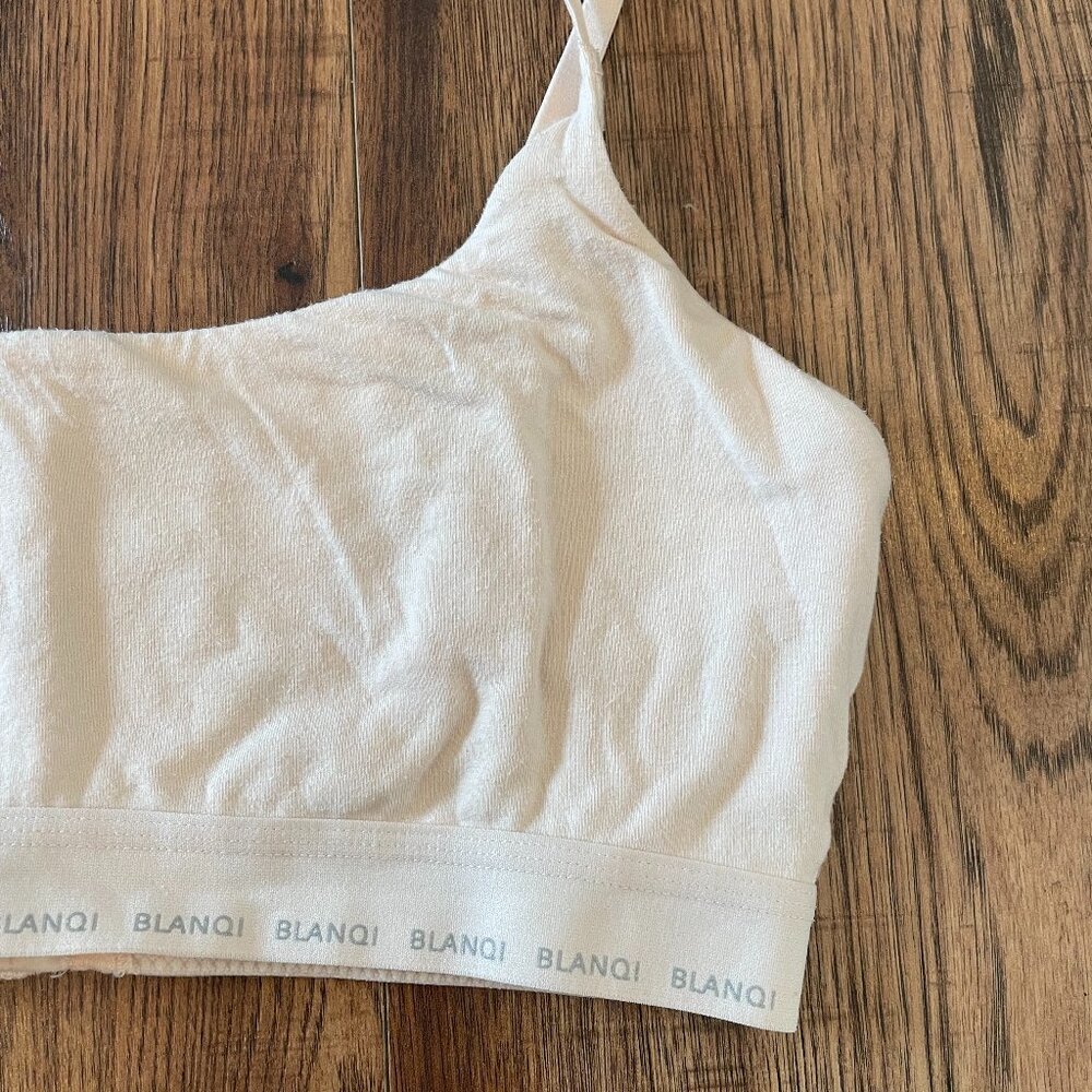 Soft Essentials Adjustable Bralette - Pale Peach / Large